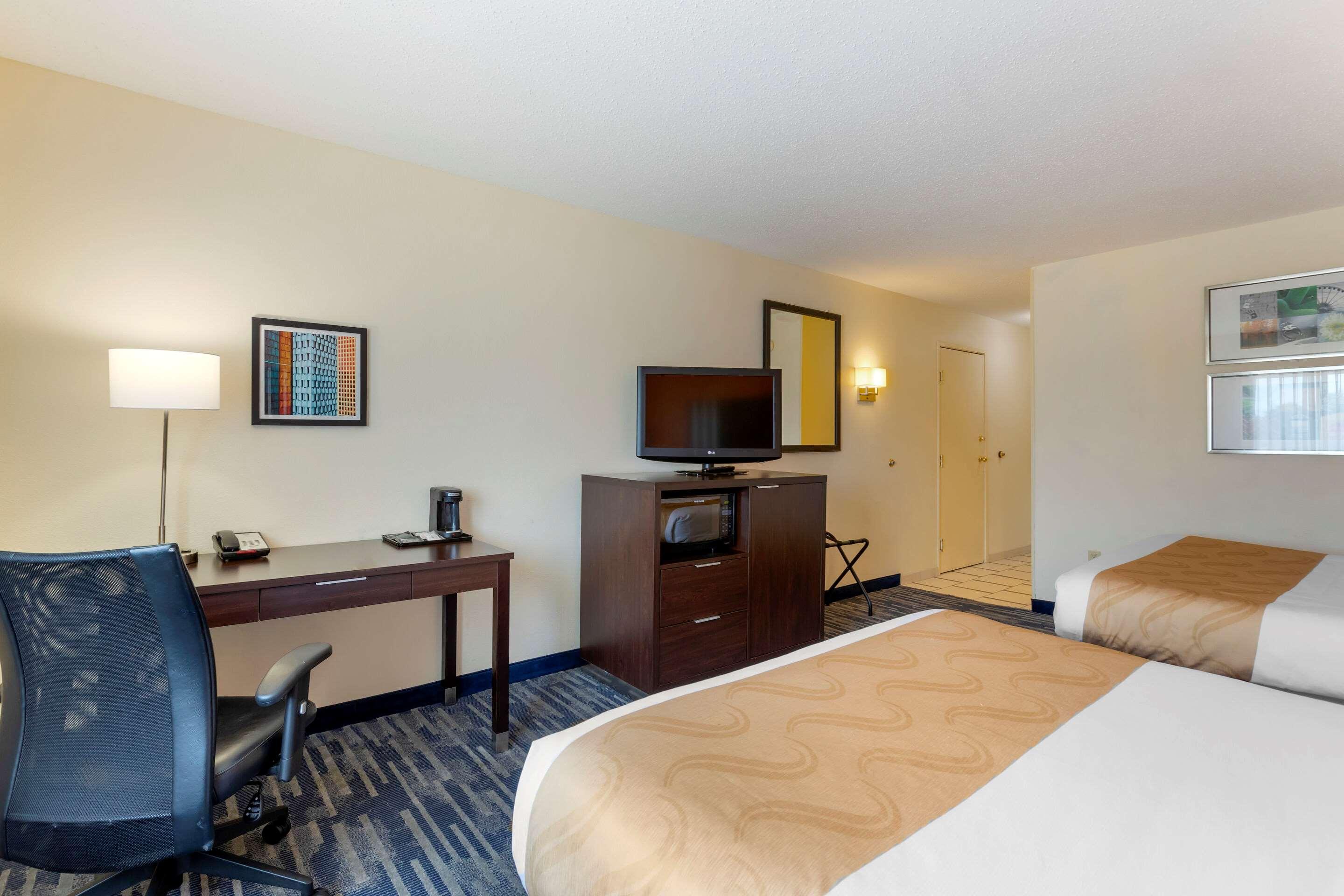 Quality Inn & Suites Keokuk North Extérieur photo